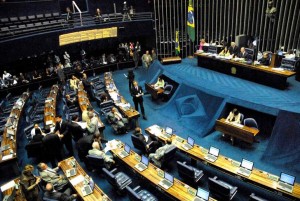 544083_Senado-Brasil_-_Qu65_RT728x0-_OS1140x765-_RD728x488-