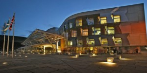 SPCB_-_Public_entrance_at_the_Scottish_Parliament-660x330