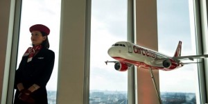 FILES-GERMANY-AVIATION-INSOLVENCY-TOURISM-AIRBERLIN-LUFTHANSA