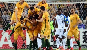 FBL-WC-2018-AUS-HON