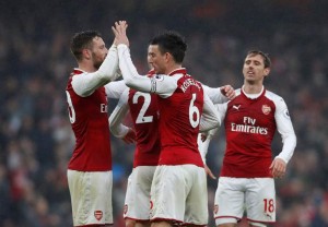 633681___2017-11-18T143329Z_94051609_RC1AFEB36040_RTRMADP_3_SOCCER-ENGLAND-ARS-TOT-1511015651JPG_-_Qu65_RT728x0-_OS3500x2431-_RD728x505-