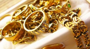 cash-for-gold-scrap-sell-gold-jewelry-for-cash_800x573-800x531-745x405
